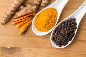 ¿Por qué cúrcuma + pimienta?